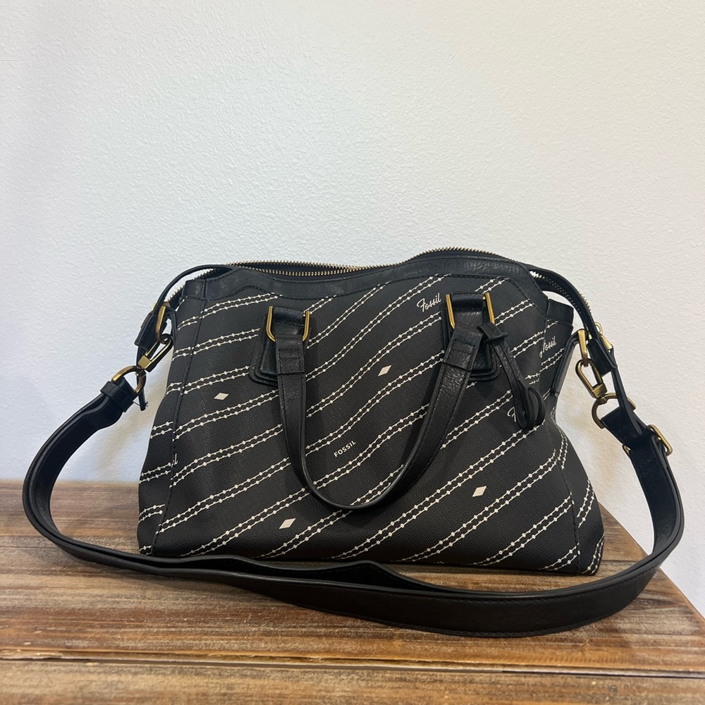Fossil Jacqueline Leather Satchel Bag Crossbody Black and Bone